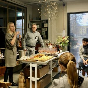 Mamm&Frukt pärnu veinimaja_eesti veinid_estonian wines_design-meets-wine workshop vaas&vaas disainistuudios_kolmekarukaubamaja